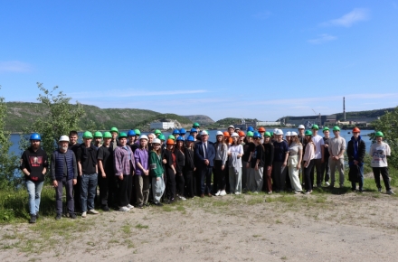 ВИЗИТ НА "НЕРПУ"